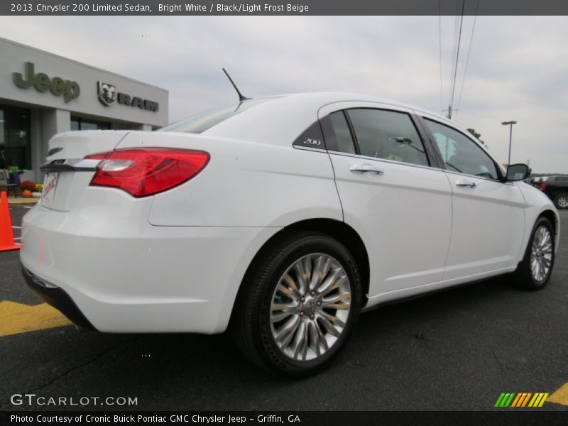 Bright White / Black/Light Frost Beige 2013 Chrysler 200 Limited Sedan