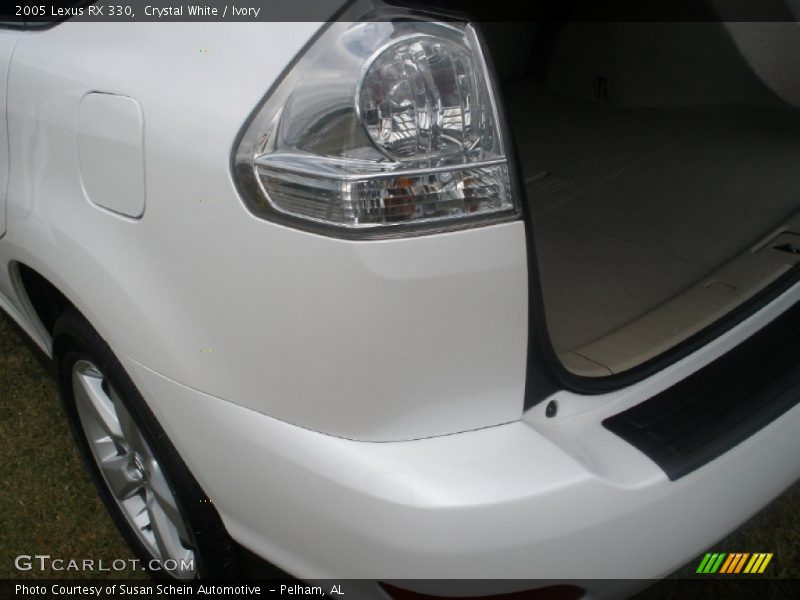Crystal White / Ivory 2005 Lexus RX 330