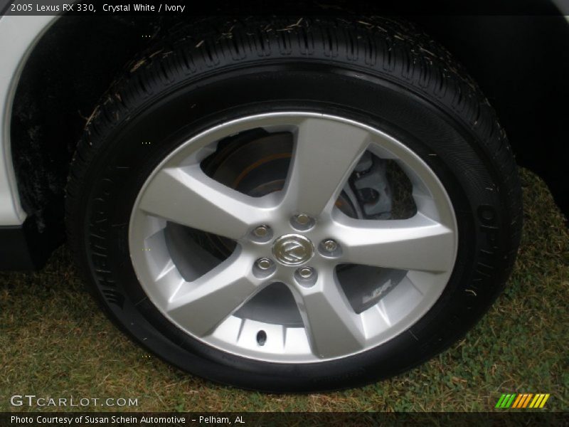 Crystal White / Ivory 2005 Lexus RX 330