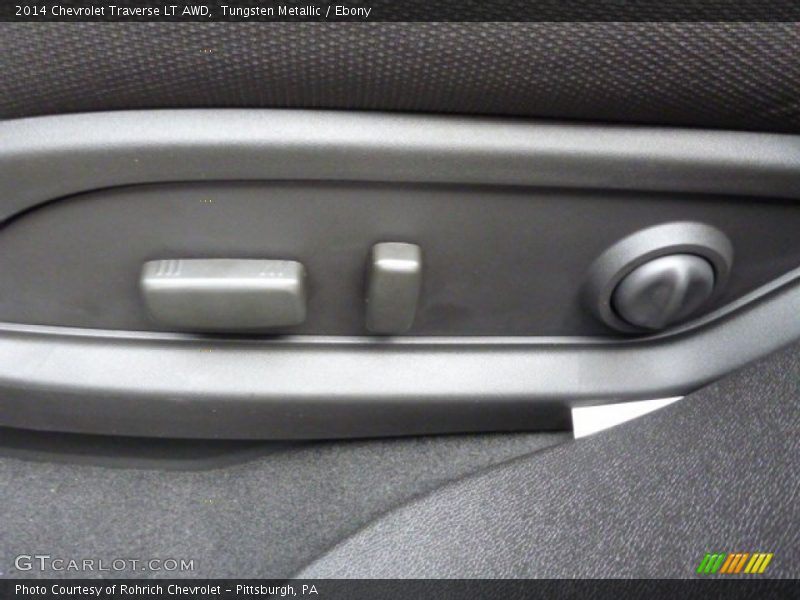 Tungsten Metallic / Ebony 2014 Chevrolet Traverse LT AWD
