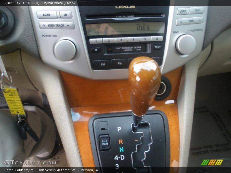 Crystal White / Ivory 2005 Lexus RX 330