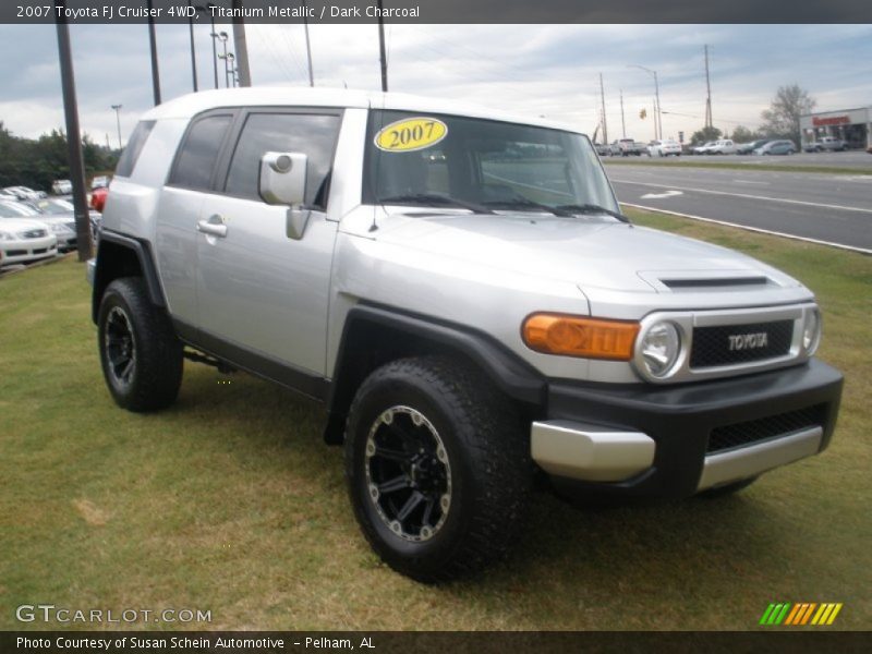 Titanium Metallic / Dark Charcoal 2007 Toyota FJ Cruiser 4WD