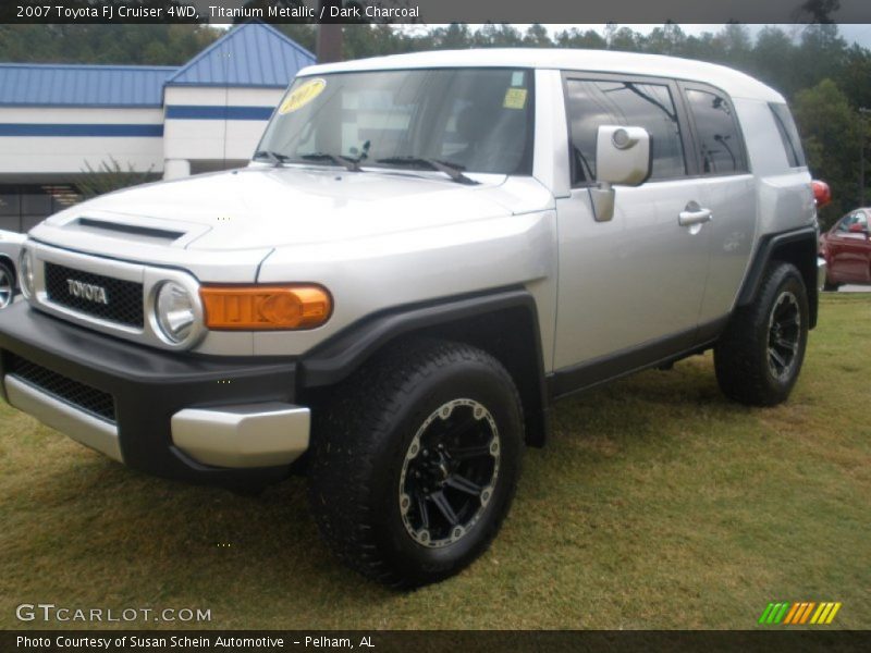 Titanium Metallic / Dark Charcoal 2007 Toyota FJ Cruiser 4WD