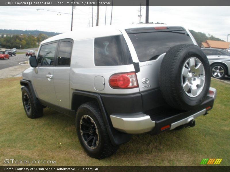 Titanium Metallic / Dark Charcoal 2007 Toyota FJ Cruiser 4WD