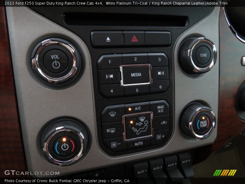 White Platinum Tri-Coat / King Ranch Chaparral Leather/Adobe Trim 2013 Ford F250 Super Duty King Ranch Crew Cab 4x4