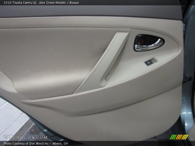 Aloe Green Metallic / Bisque 2010 Toyota Camry LE