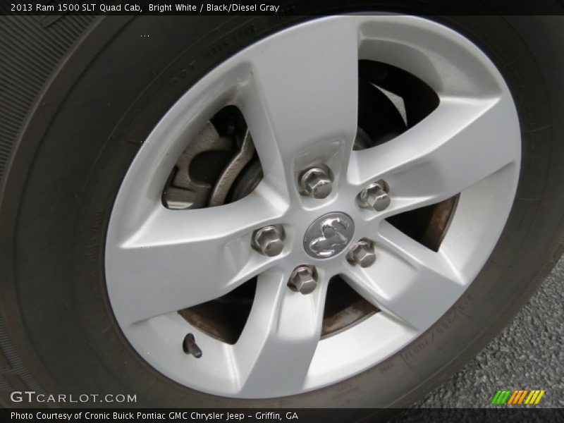 Bright White / Black/Diesel Gray 2013 Ram 1500 SLT Quad Cab