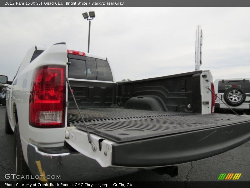 Bright White / Black/Diesel Gray 2013 Ram 1500 SLT Quad Cab