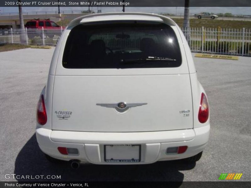 Stone White / Pastel Pebble Beige 2009 Chrysler PT Cruiser Limited