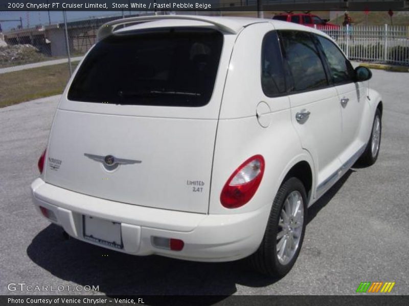 Stone White / Pastel Pebble Beige 2009 Chrysler PT Cruiser Limited