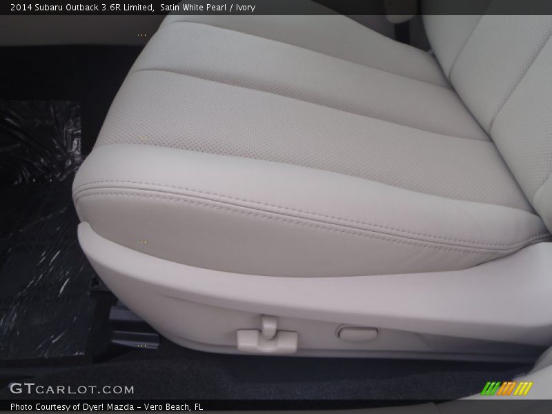 Satin White Pearl / Ivory 2014 Subaru Outback 3.6R Limited