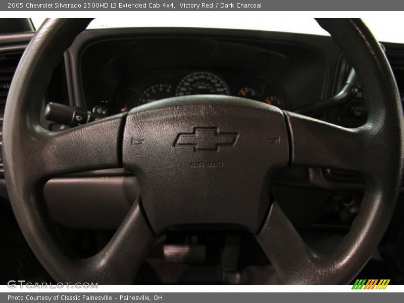 Victory Red / Dark Charcoal 2005 Chevrolet Silverado 2500HD LS Extended Cab 4x4