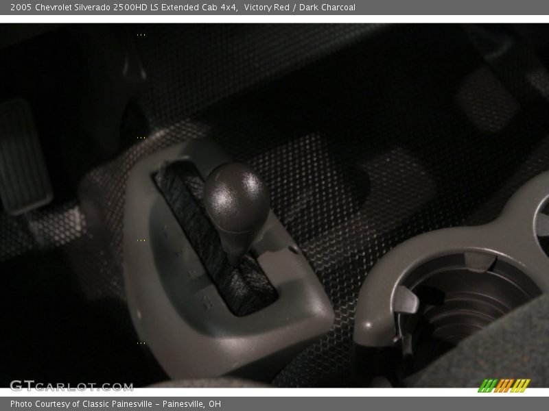 Victory Red / Dark Charcoal 2005 Chevrolet Silverado 2500HD LS Extended Cab 4x4