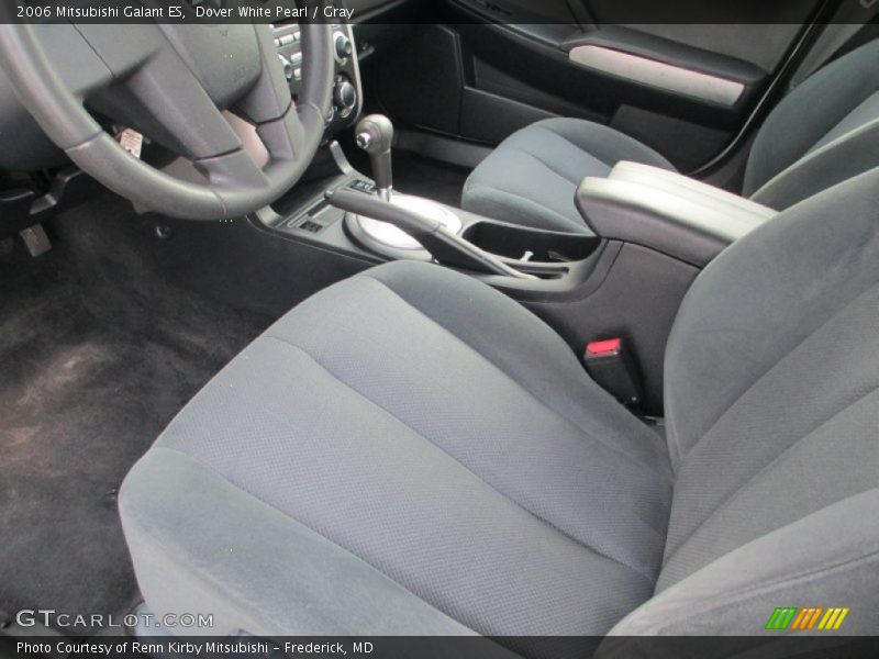 Dover White Pearl / Gray 2006 Mitsubishi Galant ES
