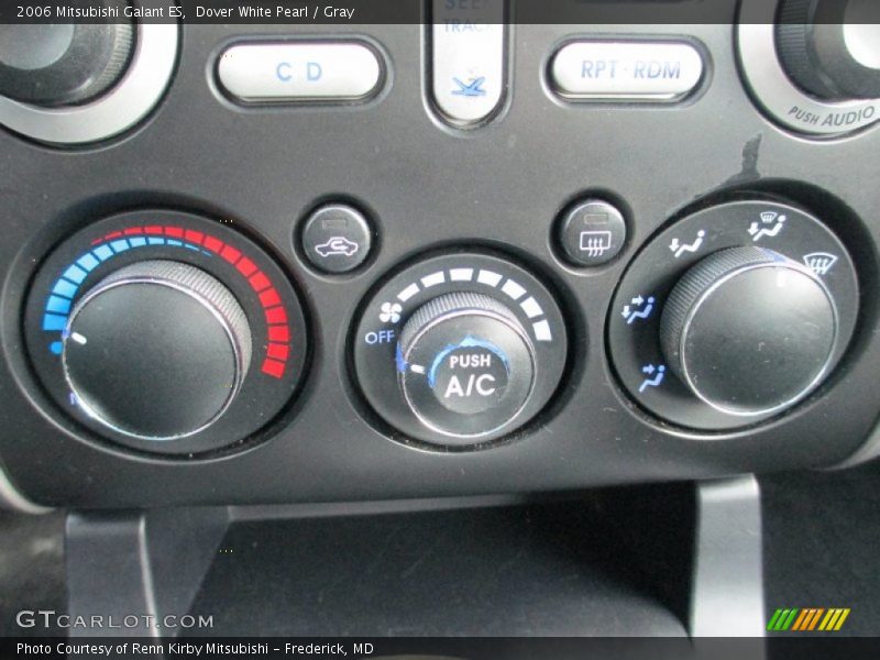 Dover White Pearl / Gray 2006 Mitsubishi Galant ES