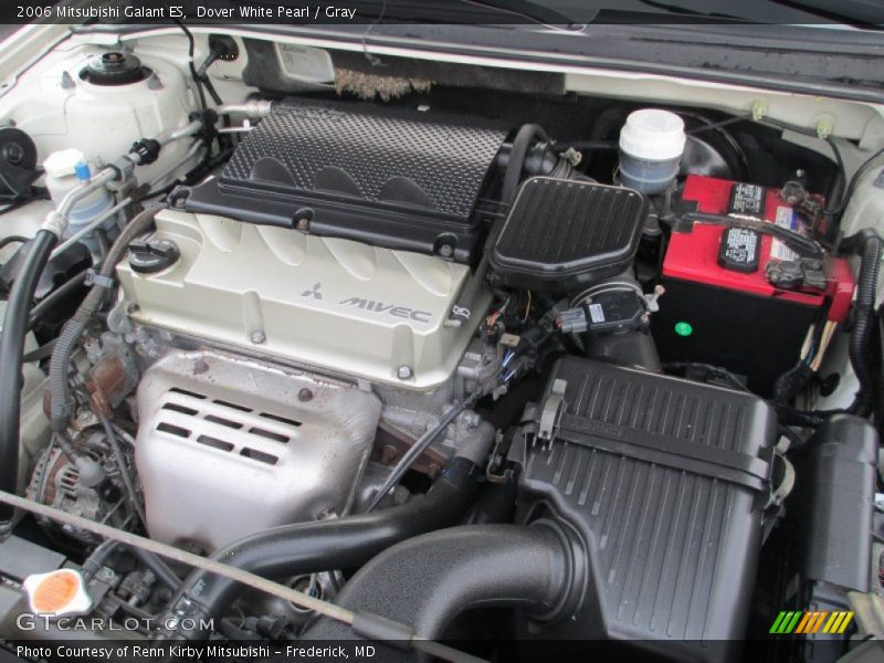 Dover White Pearl / Gray 2006 Mitsubishi Galant ES