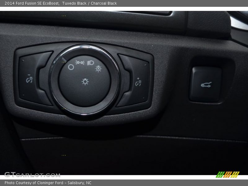 Tuxedo Black / Charcoal Black 2014 Ford Fusion SE EcoBoost