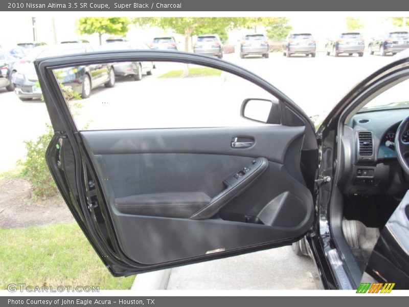 Super Black / Charcoal 2010 Nissan Altima 3.5 SR Coupe
