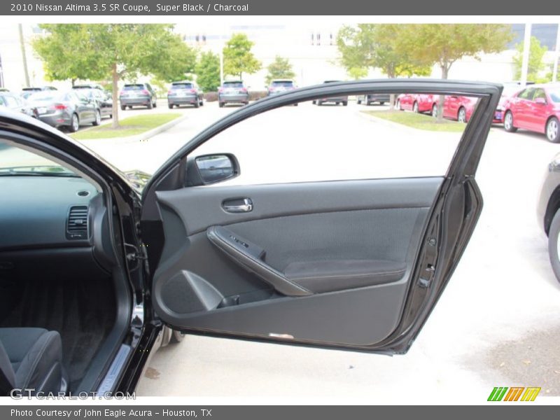 Super Black / Charcoal 2010 Nissan Altima 3.5 SR Coupe