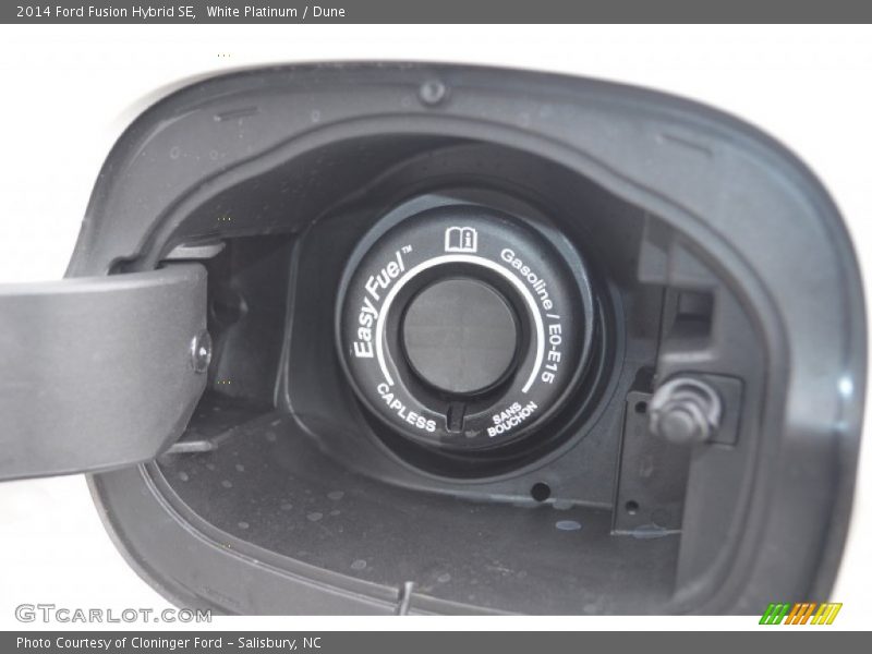 White Platinum / Dune 2014 Ford Fusion Hybrid SE