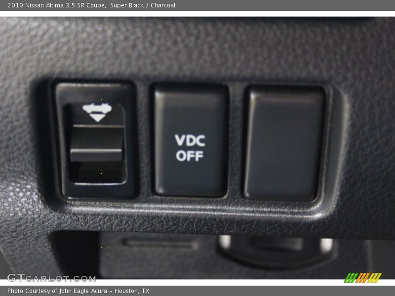 Super Black / Charcoal 2010 Nissan Altima 3.5 SR Coupe