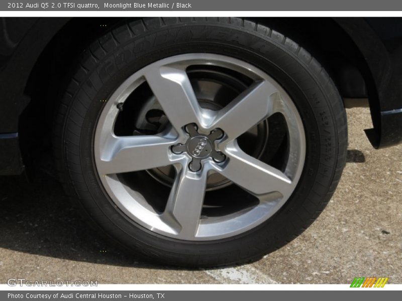 Moonlight Blue Metallic / Black 2012 Audi Q5 2.0 TFSI quattro