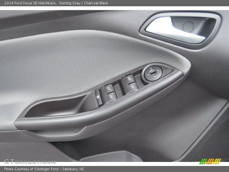 Sterling Gray / Charcoal Black 2014 Ford Focus SE Hatchback