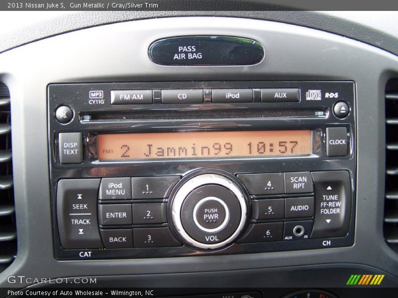 Gun Metallic / Gray/Silver Trim 2013 Nissan Juke S