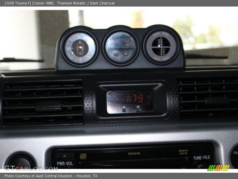 Titanium Metallic / Dark Charcoal 2008 Toyota FJ Cruiser 4WD