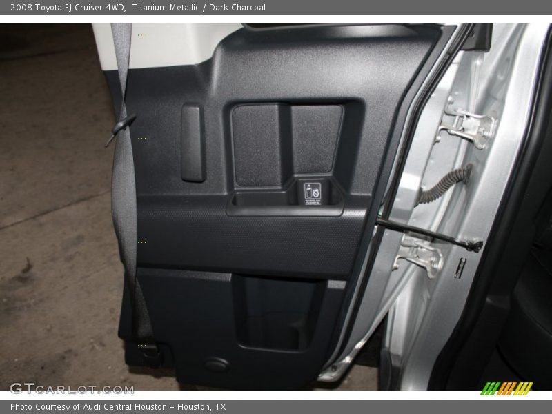 Titanium Metallic / Dark Charcoal 2008 Toyota FJ Cruiser 4WD