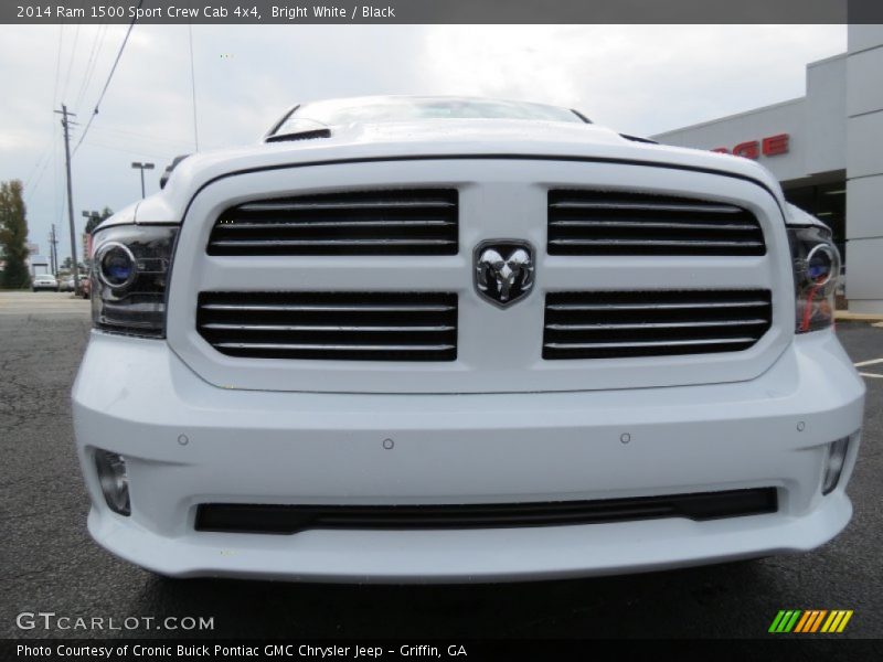 Bright White / Black 2014 Ram 1500 Sport Crew Cab 4x4