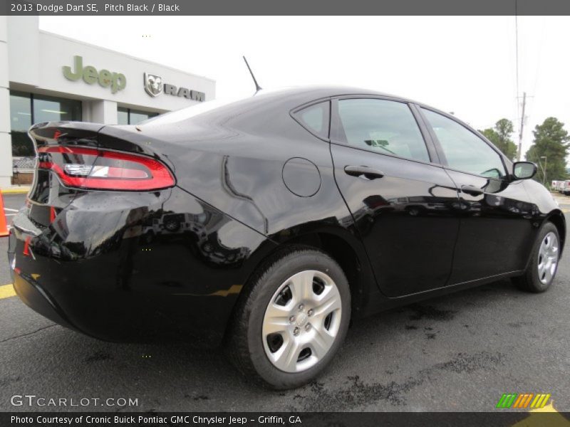 Pitch Black / Black 2013 Dodge Dart SE