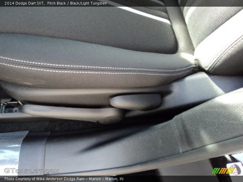 Pitch Black / Black/Light Tungsten 2014 Dodge Dart SXT
