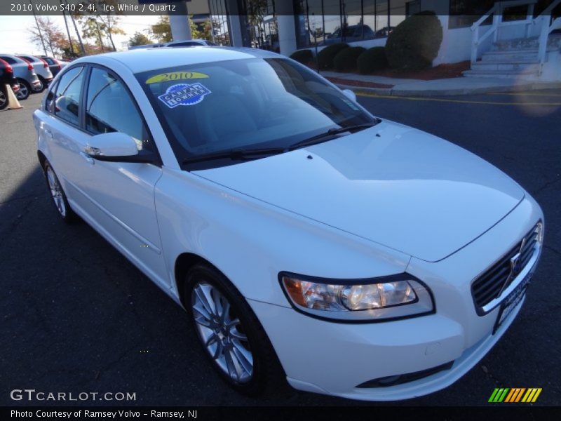 Ice White / Quartz 2010 Volvo S40 2.4i