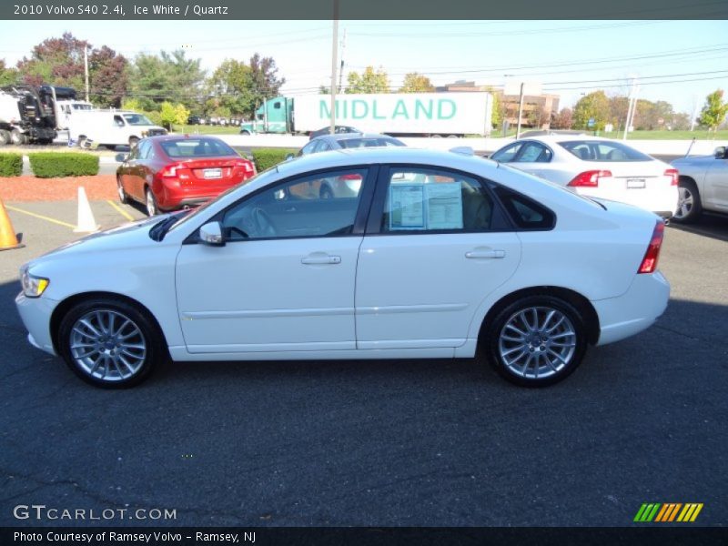 Ice White / Quartz 2010 Volvo S40 2.4i