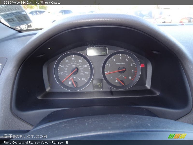 Ice White / Quartz 2010 Volvo S40 2.4i