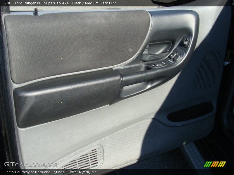 Black / Medium Dark Flint 2005 Ford Ranger XLT SuperCab 4x4