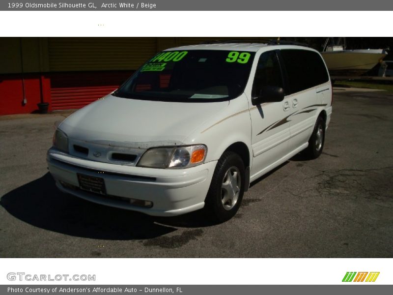Arctic White / Beige 1999 Oldsmobile Silhouette GL