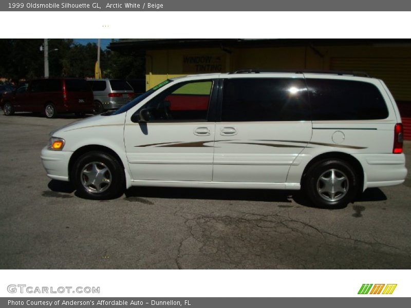 Arctic White / Beige 1999 Oldsmobile Silhouette GL