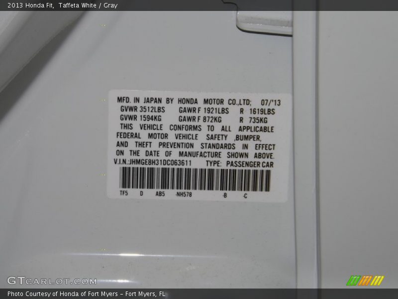 Taffeta White / Gray 2013 Honda Fit
