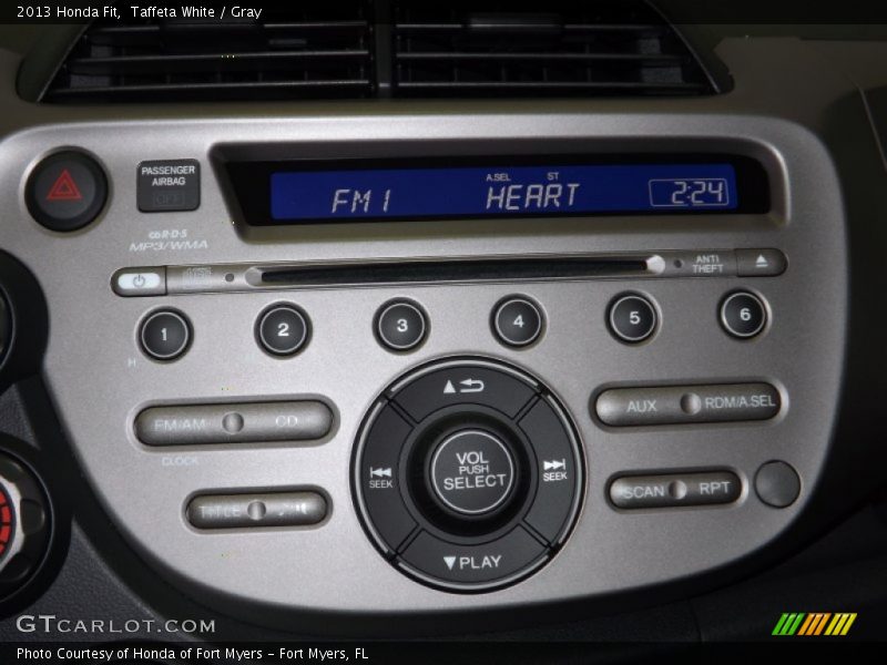 Taffeta White / Gray 2013 Honda Fit