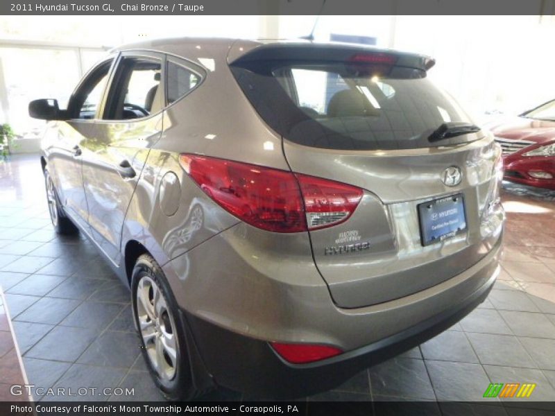 Chai Bronze / Taupe 2011 Hyundai Tucson GL