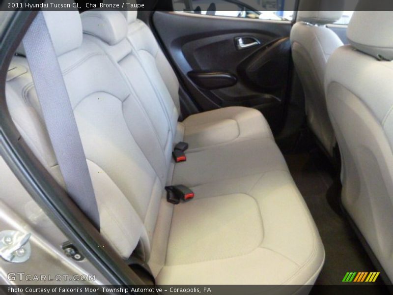 Chai Bronze / Taupe 2011 Hyundai Tucson GL