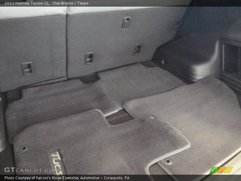 Chai Bronze / Taupe 2011 Hyundai Tucson GL