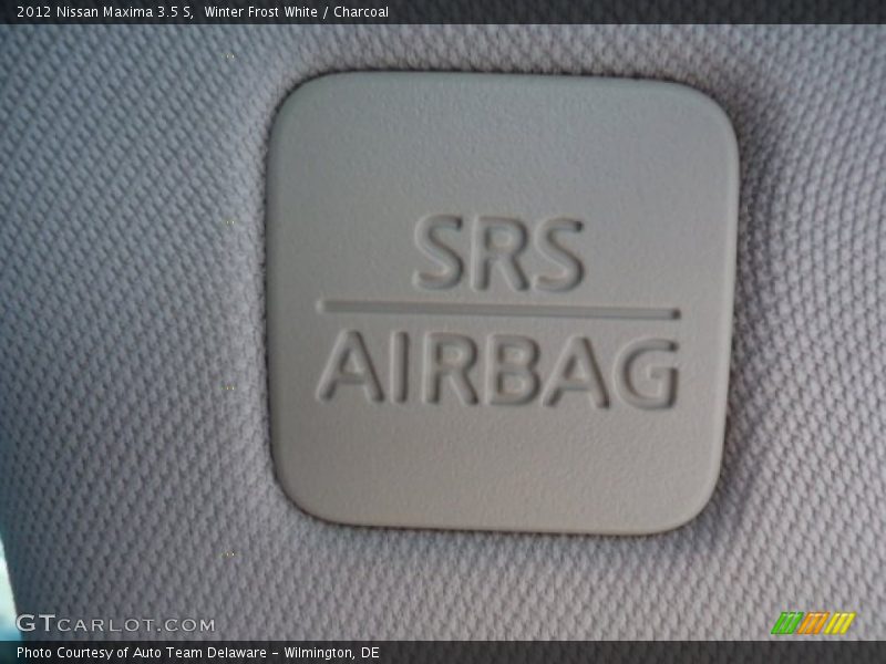 Winter Frost White / Charcoal 2012 Nissan Maxima 3.5 S