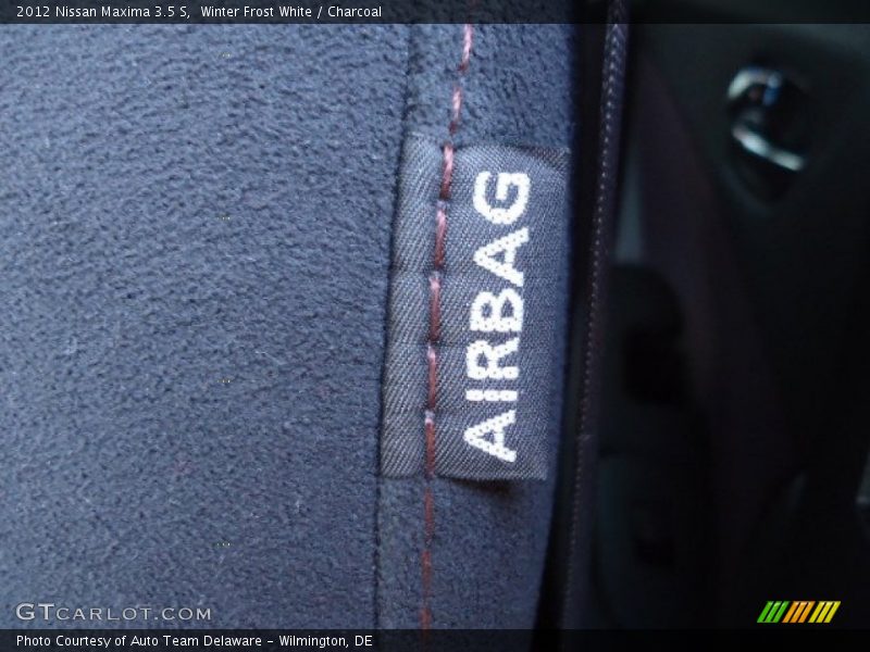 Winter Frost White / Charcoal 2012 Nissan Maxima 3.5 S