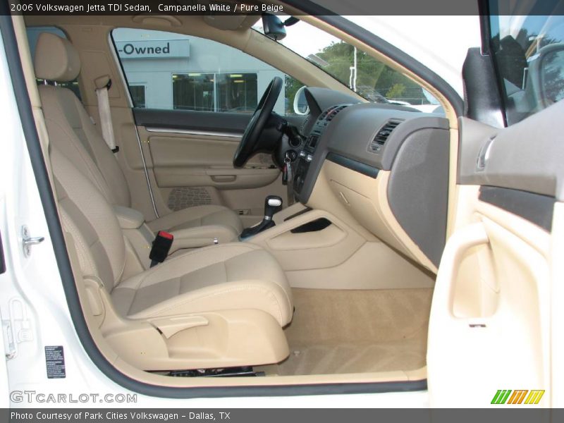 Campanella White / Pure Beige 2006 Volkswagen Jetta TDI Sedan