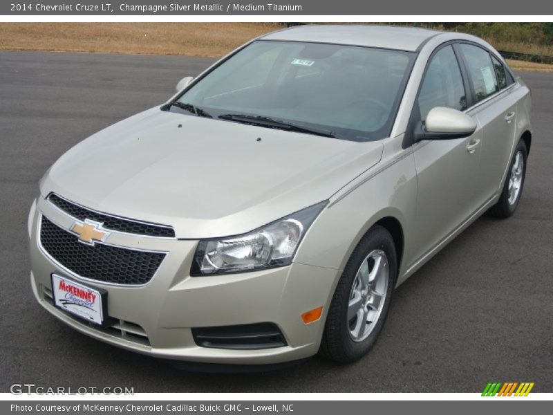 Champagne Silver Metallic / Medium Titanium 2014 Chevrolet Cruze LT