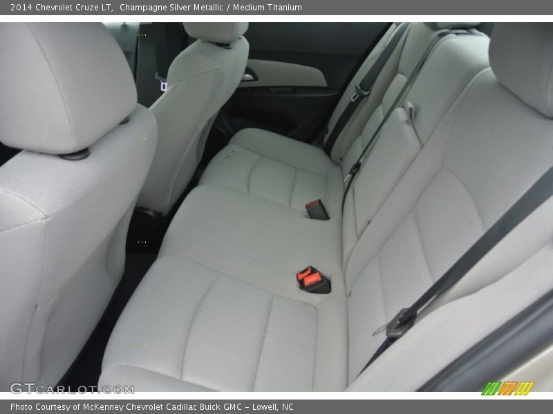 Champagne Silver Metallic / Medium Titanium 2014 Chevrolet Cruze LT