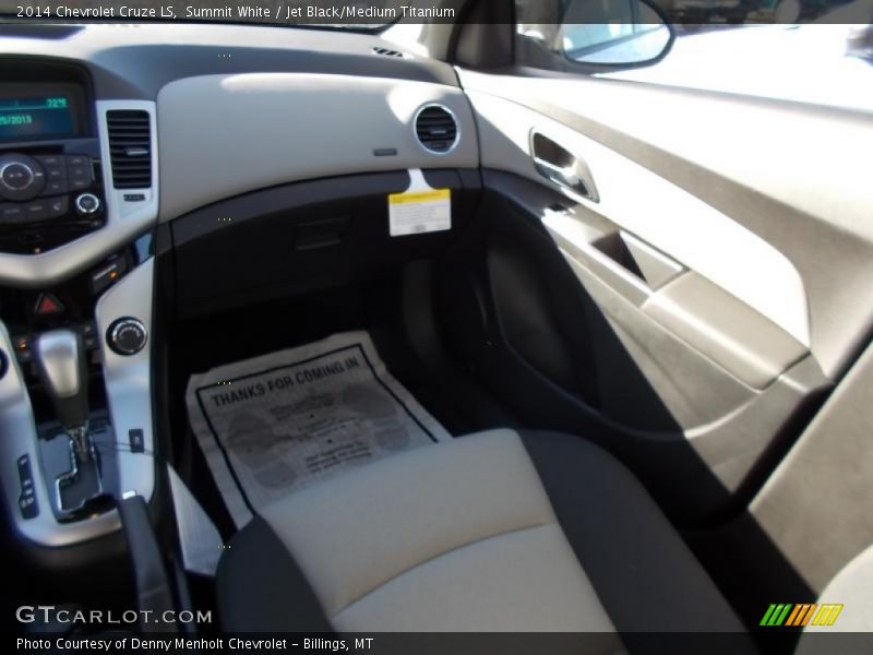 Summit White / Jet Black/Medium Titanium 2014 Chevrolet Cruze LS